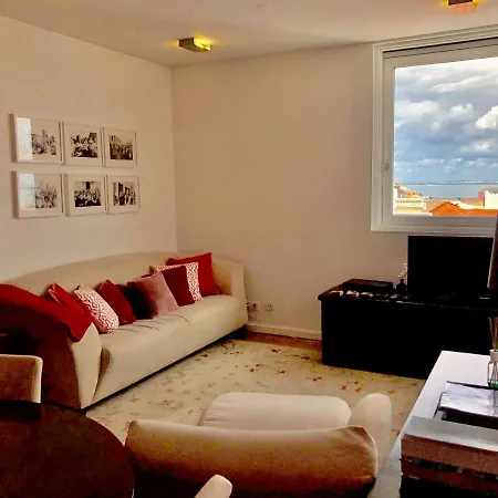 Apartment Lisbon Chiado One