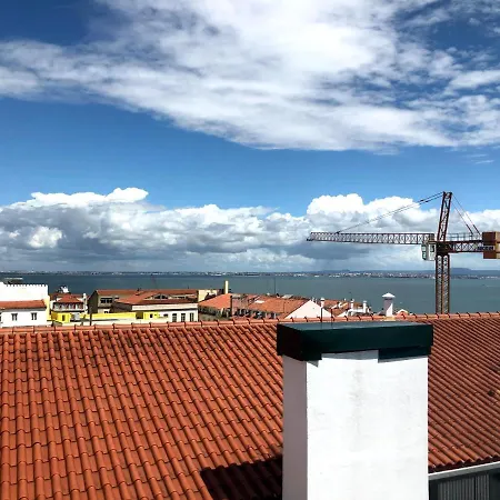 Chiado One * Lizbona